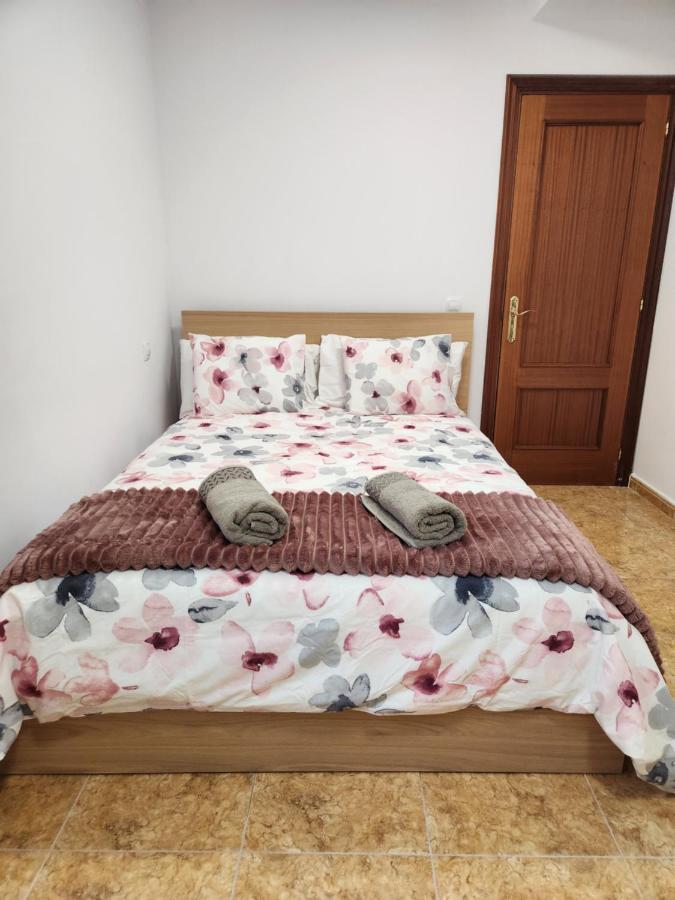 Lujoso Apartamento Vacacional Apartment Carrizal Bagian luar foto