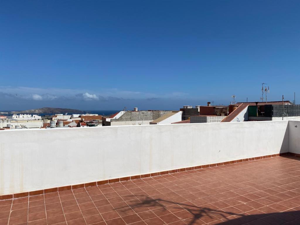 Lujoso Apartamento Vacacional Apartment Carrizal Bagian luar foto